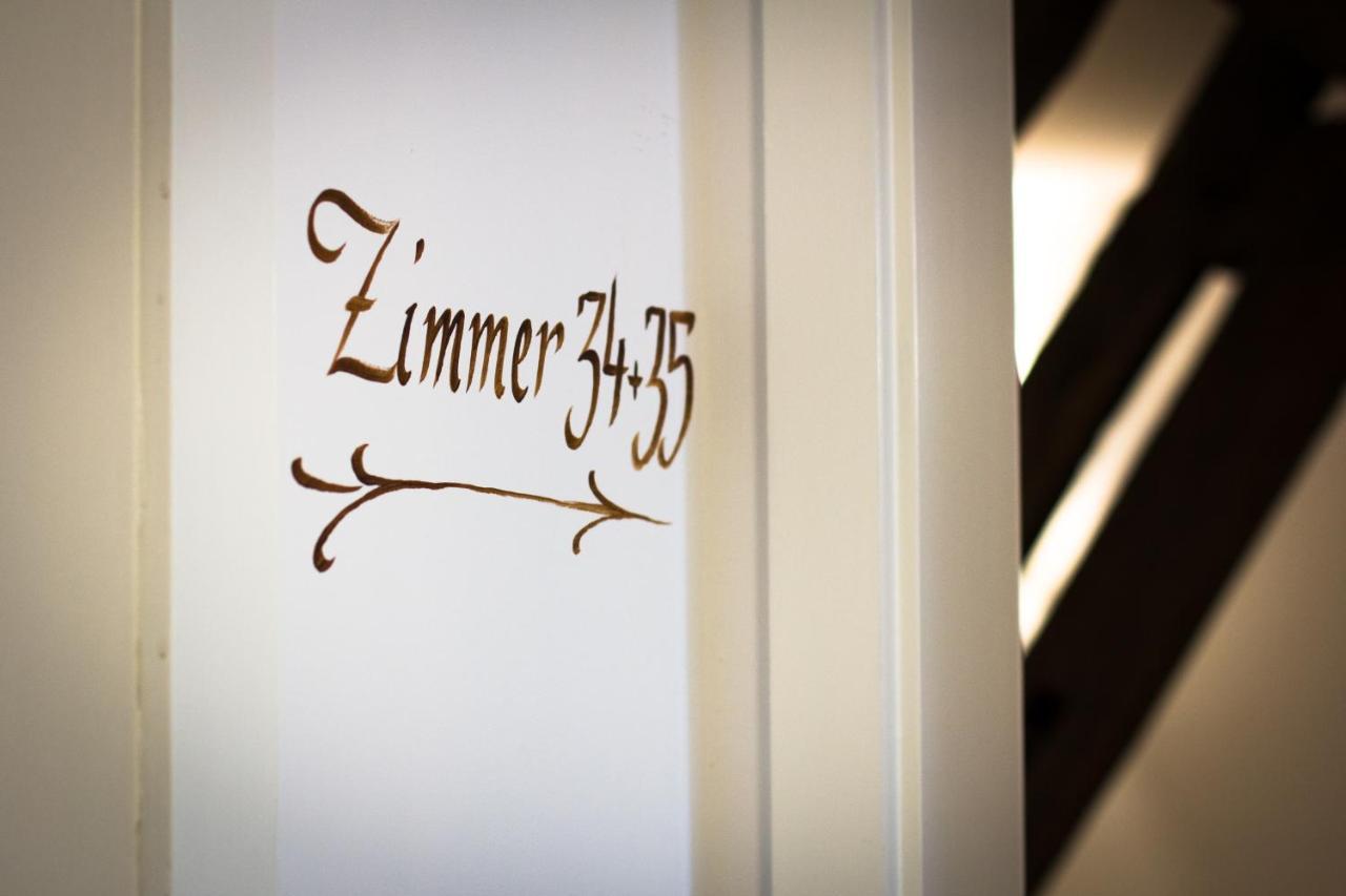 Jaeger'S Landhaus Roessle Niedernhall Eksteriør billede